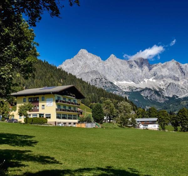 Hotel Bergglueck Фильцмос Экстерьер фото